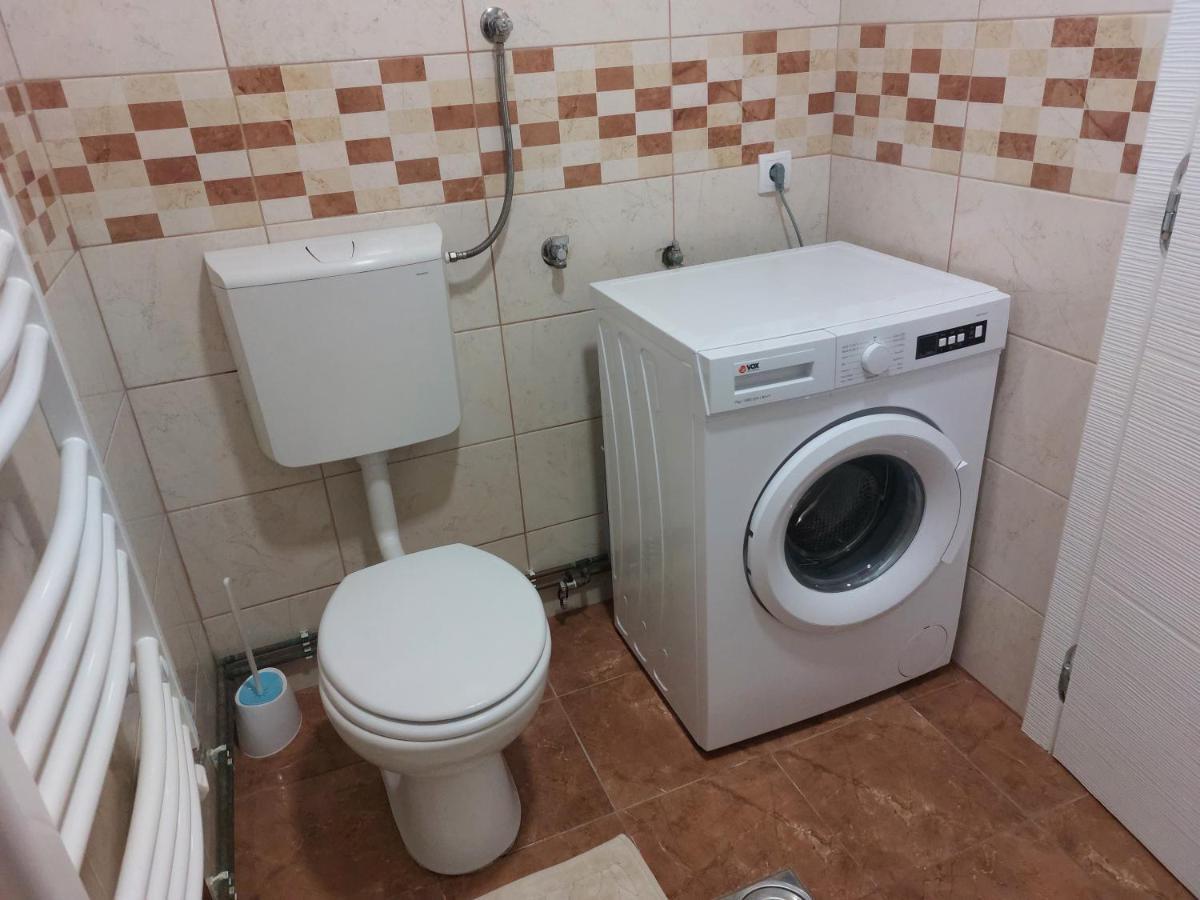 Apartman Centar 스렘스카 미트로비차 외부 사진